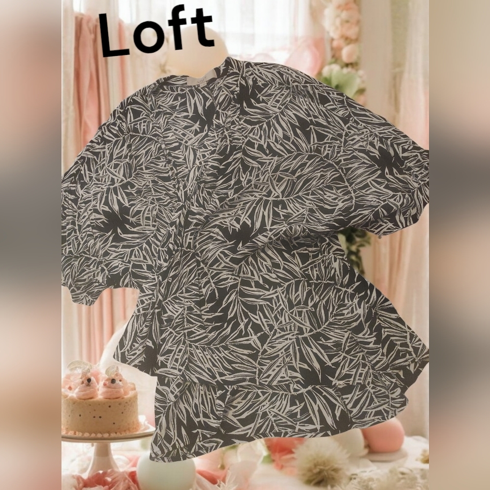 *0155 Loft blouse top women medium - Picture 1 of 2